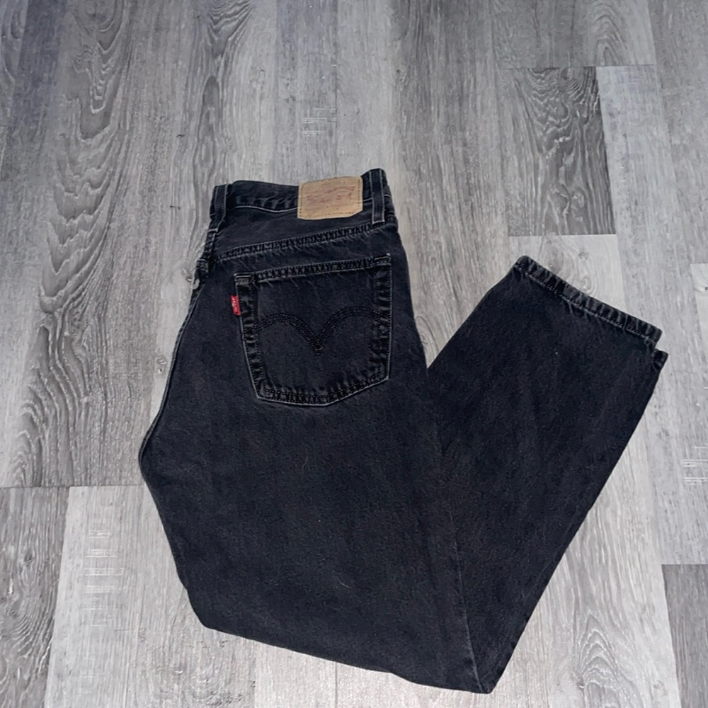 Levi’s black jeans size 27